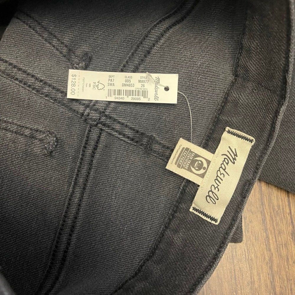 Madewell 10” High Rise Skinny Jeans - Picture 5 of 11